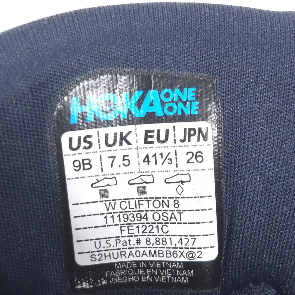 Hoka One One gently used